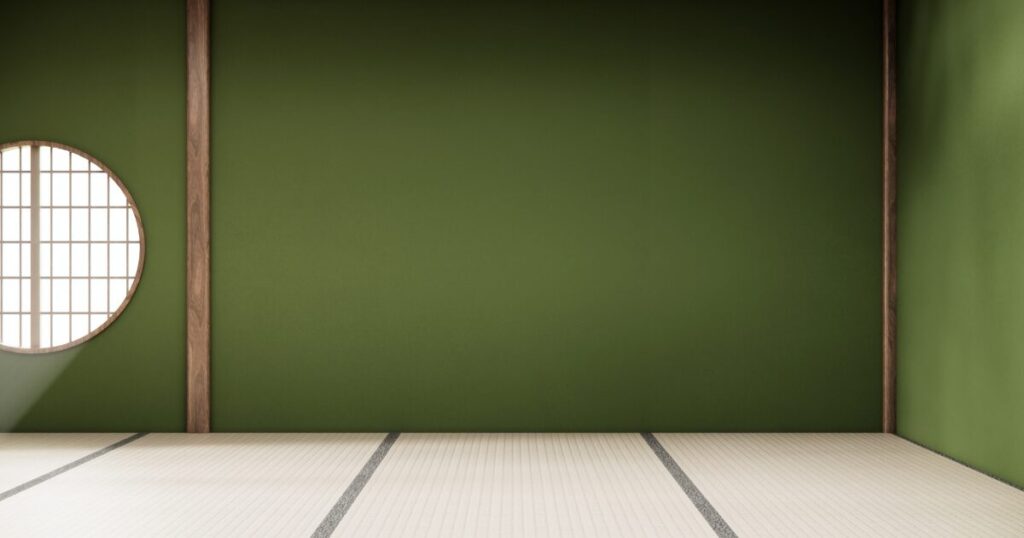 円窓のあるモダンな和室の画像